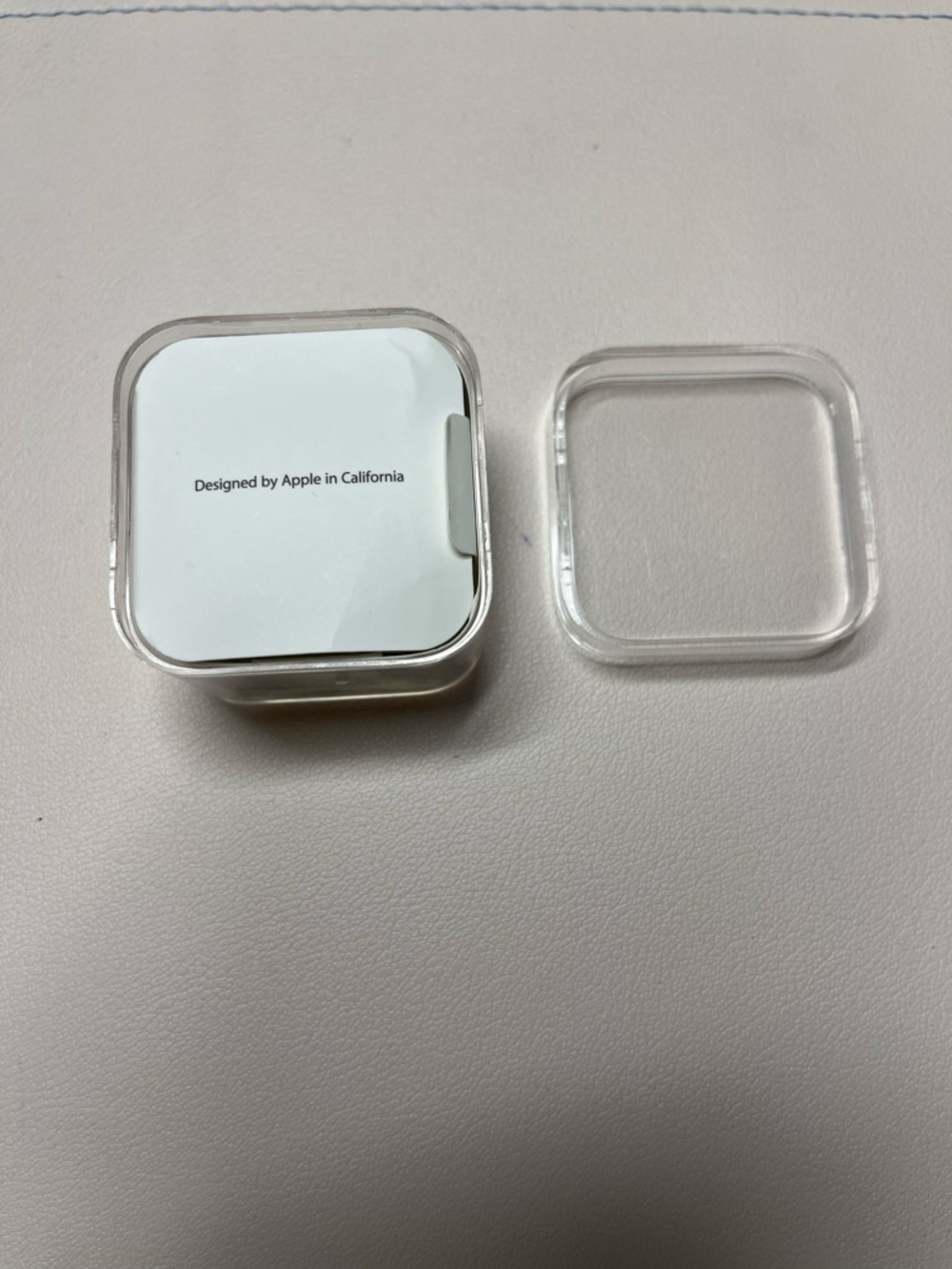 Apple iPod shuffle - 2GB (2015 - 4th generation) - Picture 6 of 8